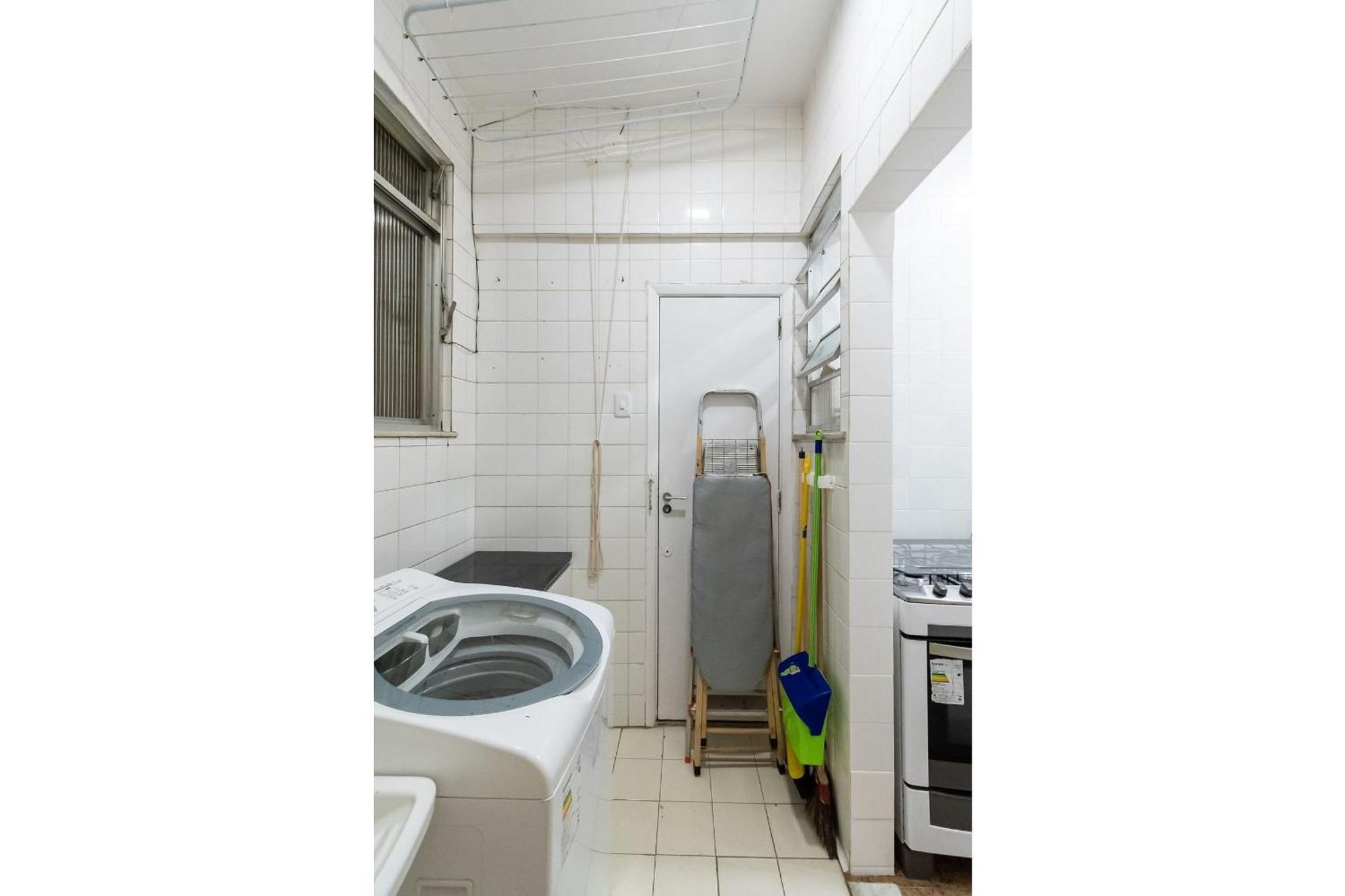 Apartment 2qtos A 5 Min. Da De Ipanema | Bt 82/207 *